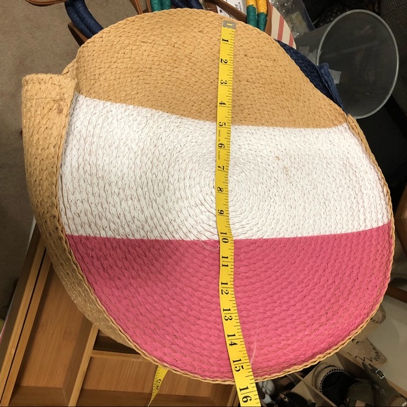 NWT straw packable round circle shoulder bag - Picture 5 of 8